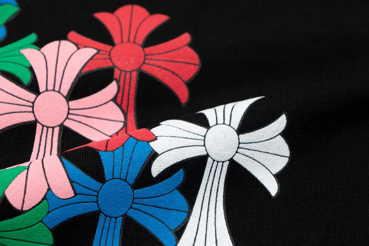 P150 Chrome Hearts Sanskrit Rainbow Horseshoe Print Cross Short Sleeves Size: SMLXL Color: Black White